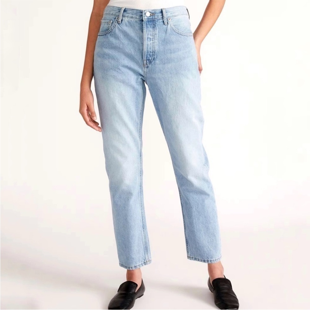 Everlane Women's Light Blue Straight Leg Jeans size 27 curvy 90s